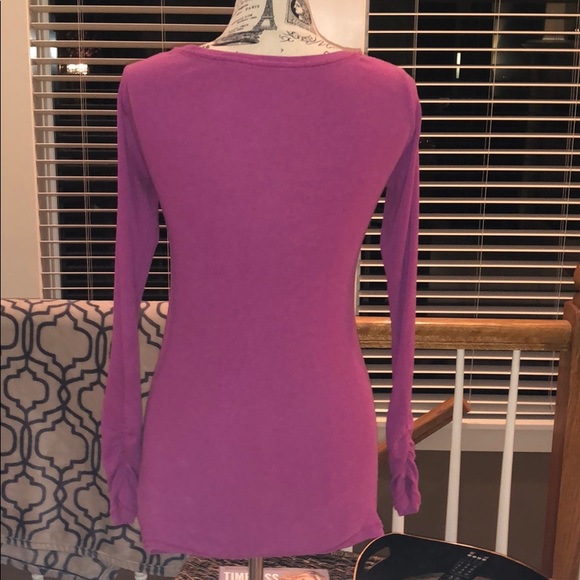 Long sleeve Victoria’s Secret top - Picture 3 of 3